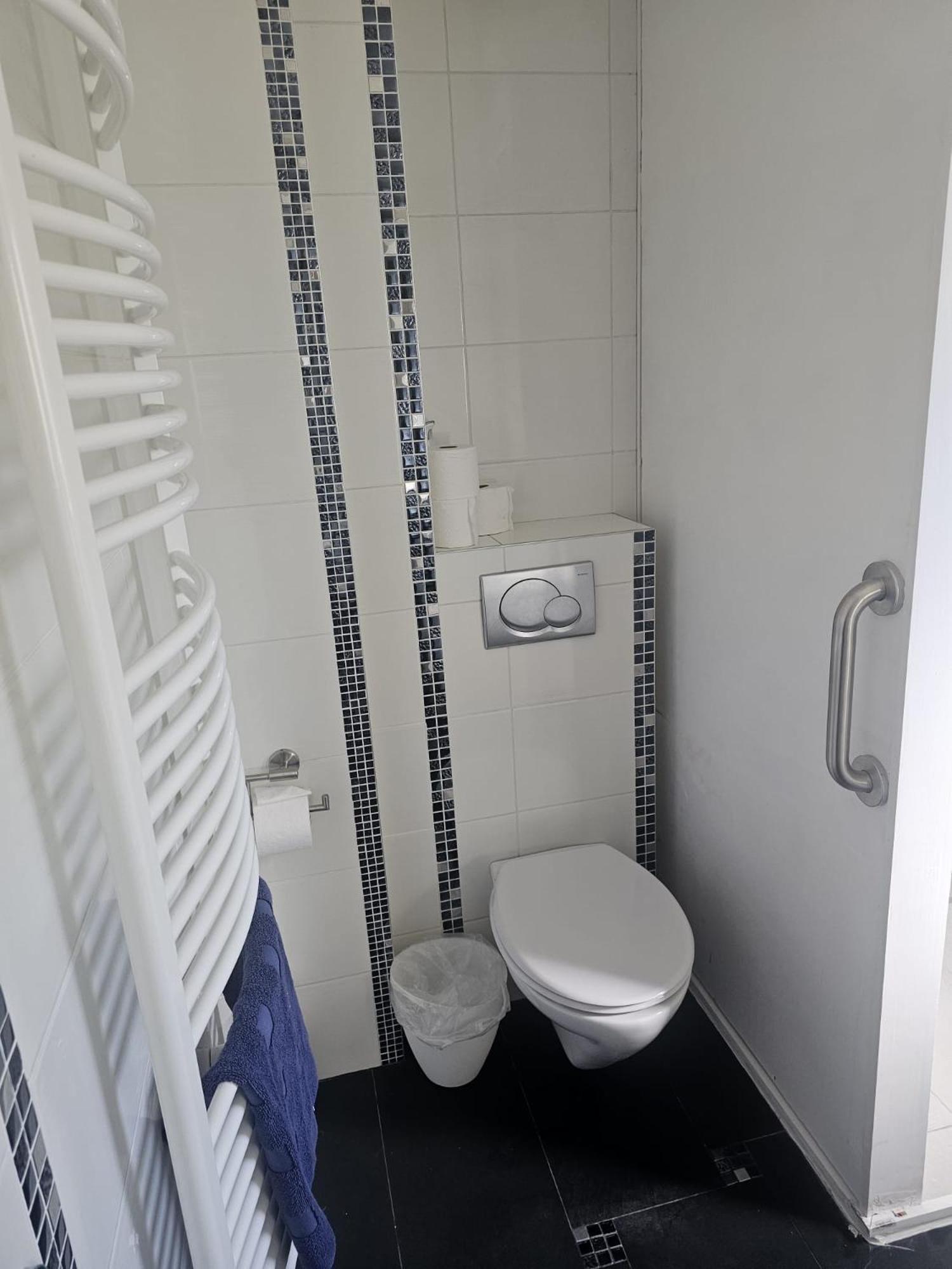 Schoene Vollmoeblierte Wohnungen In Kassel - Forstfeld Buitenkant foto
